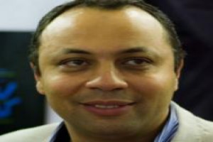 صورة المؤلف حسن كمال